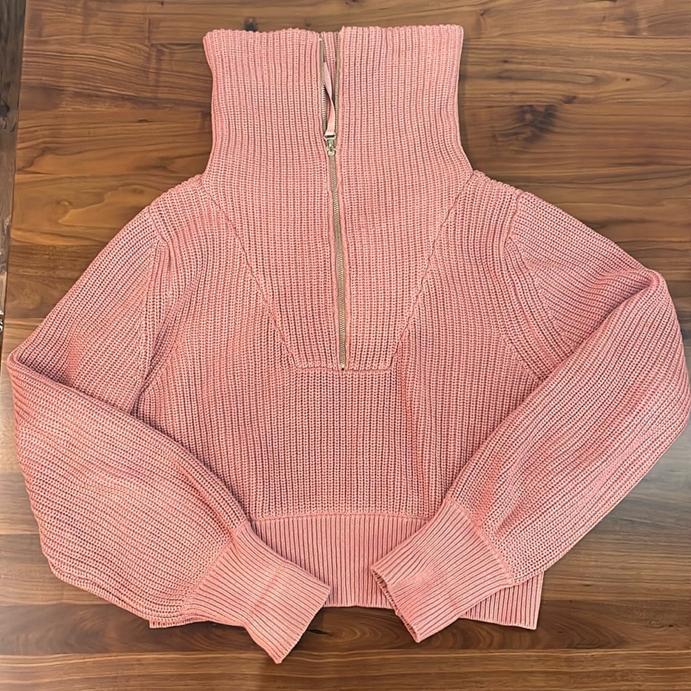 Like new dusty rose Varley Menton half zip - Picture 2 of 7